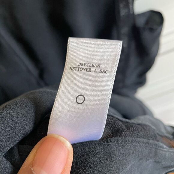 ALC Blouse Womens 0 Penny Lace Black Silk Blouse Sleeveless Dark Fairy Goth Work - Picture 6 of 6